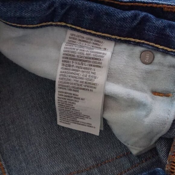 Abercrombie & Fitch Dark Wash Classic Straight Bootcut Blue Denim Jeans 32X32 - Picture 11 of 15